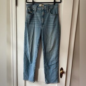 Madewell light-wash size 30, the perfect vintage straight jean